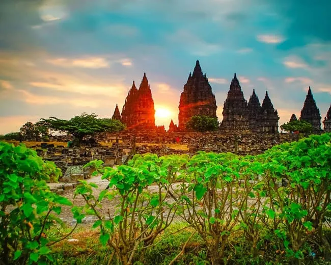 wisata candi di jogja